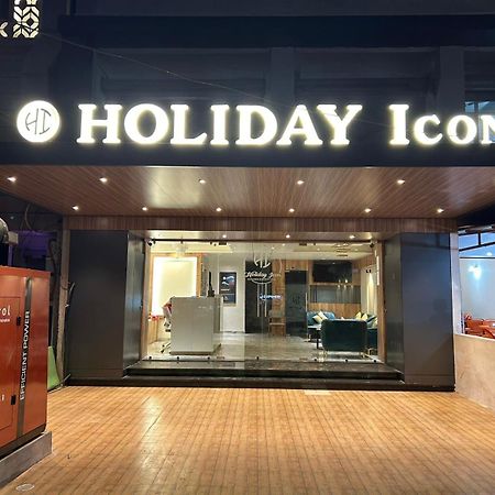Hotel Holiday Icon Dwarka  Exterior photo
